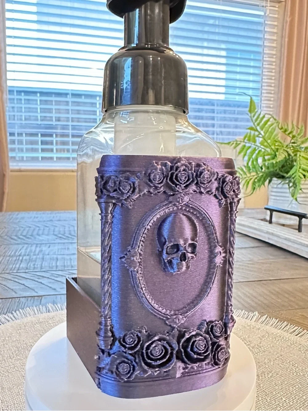 Gothic Skull Soap Holder for Bath & Body Works Bottles - Purple Color Shifting